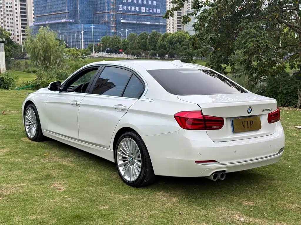 BMW 3 Series 2018