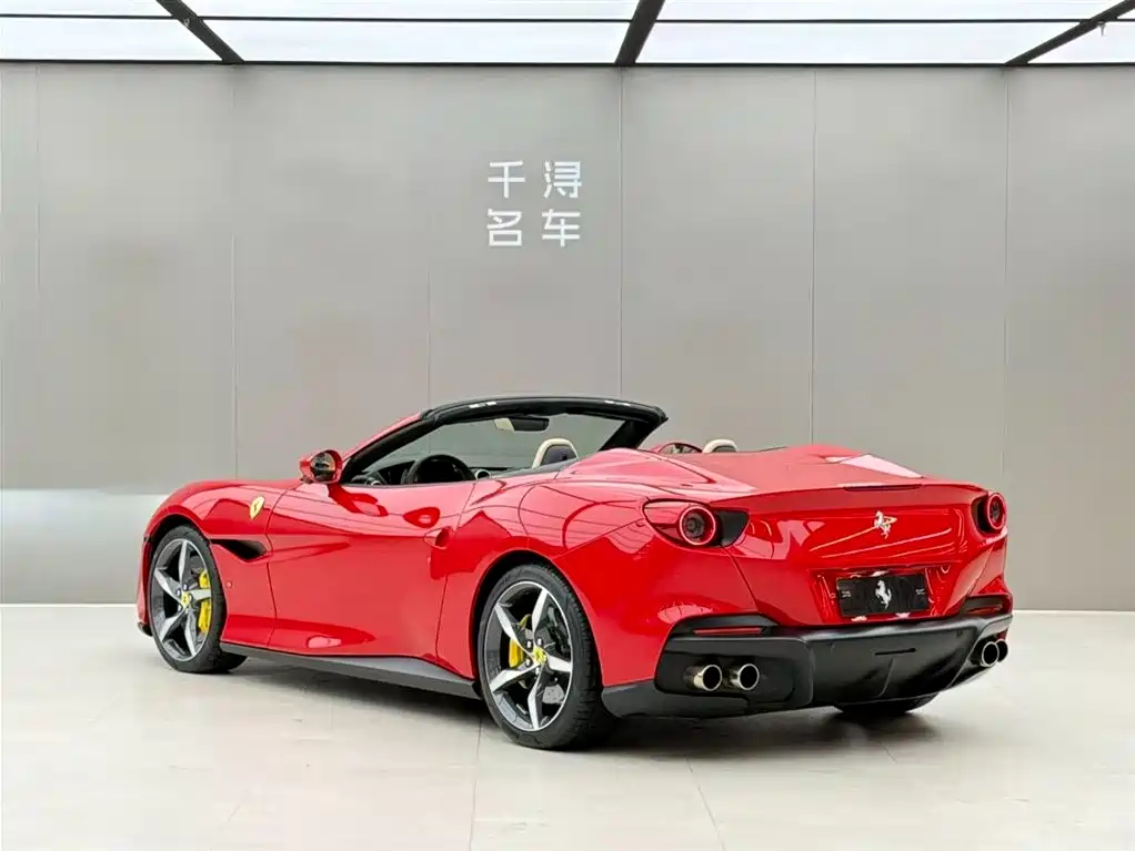 Ferrari Portofino 2023 — фото 15