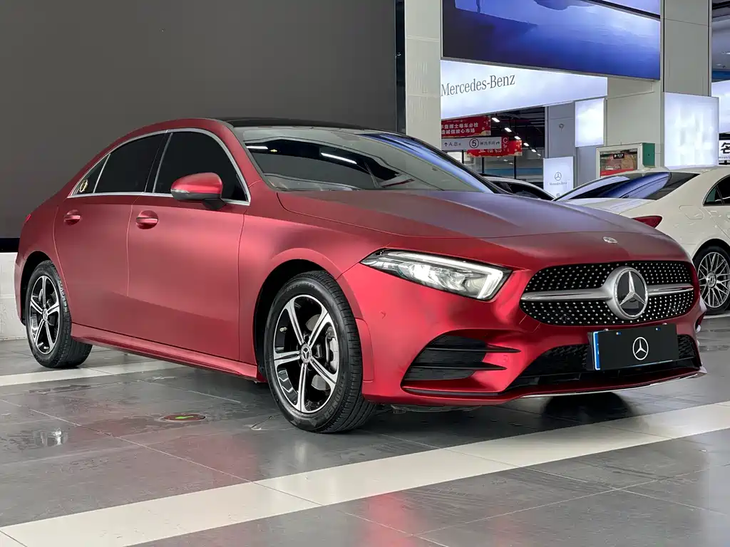 Mercedes-Benz A-Class 2022 — фото 2