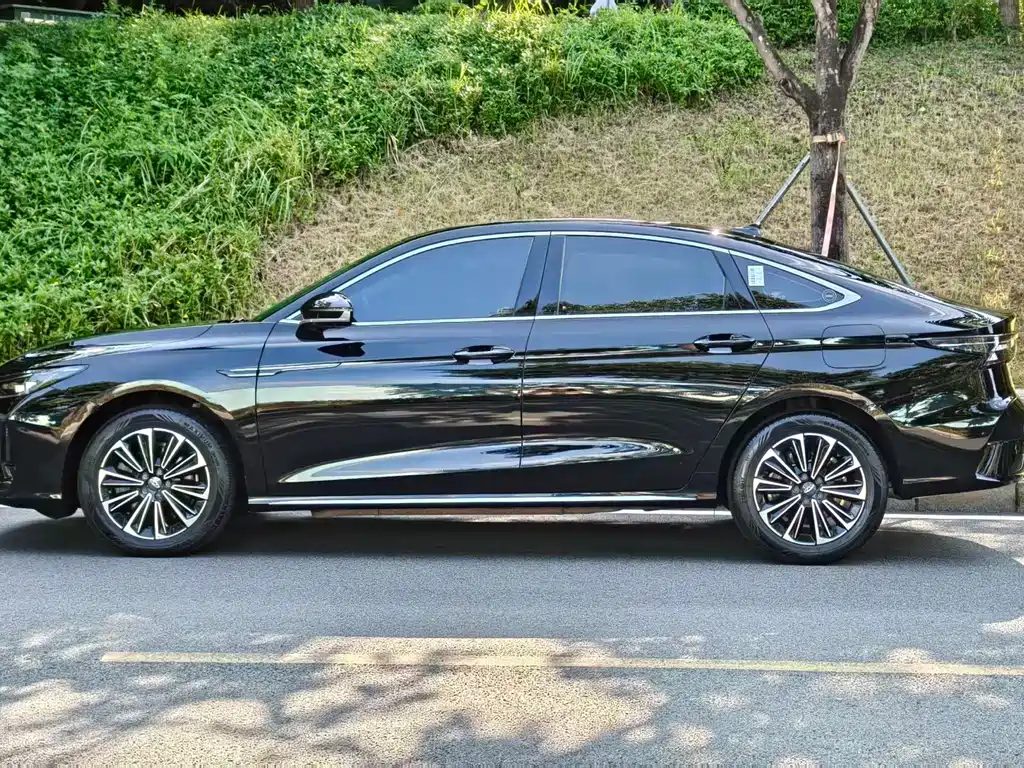 Chery Fengyun A8 2025 — фото 3