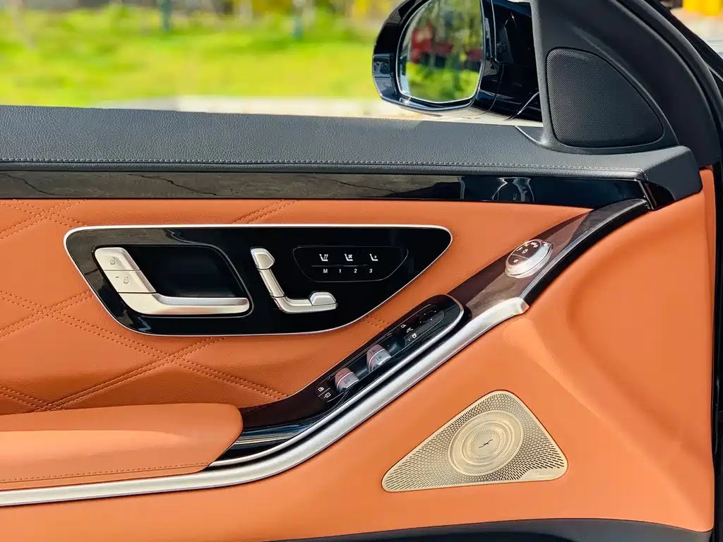 Mercedes-Benz Maybach S-Class 2023 — фото 20