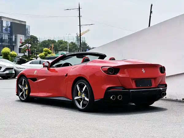 Ferrari Portofino 2021
