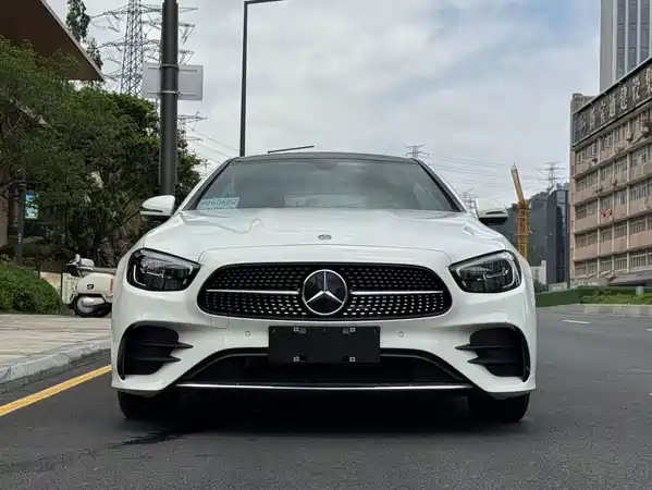 Mercedes-Benz E-Class 2021