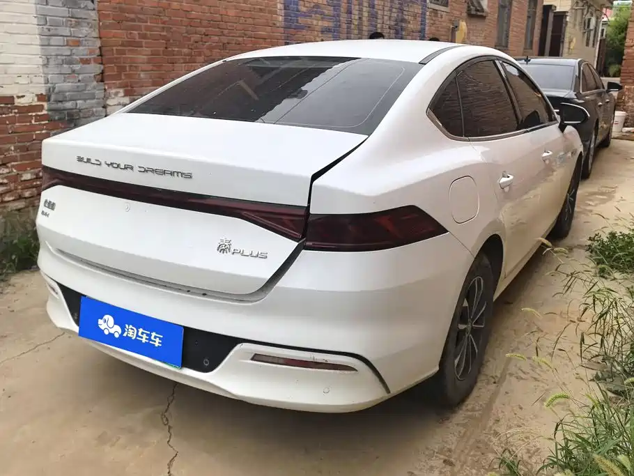 BYD Qin PLUS 2023 — фото 3