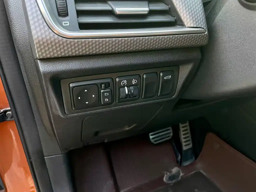 Geely Emgrand GS 2017 — фото 14