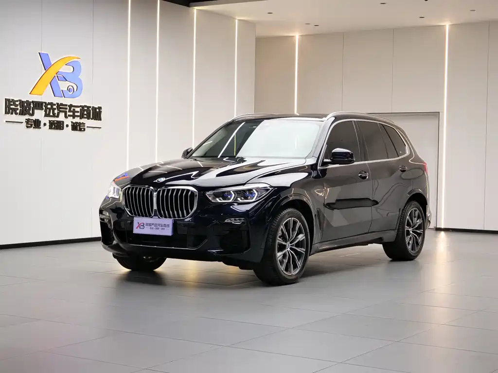 BMW X5 2021 — фото 1