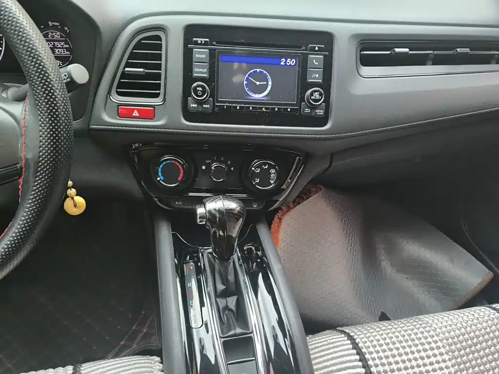 Honda Vezel 2016 — фото 10
