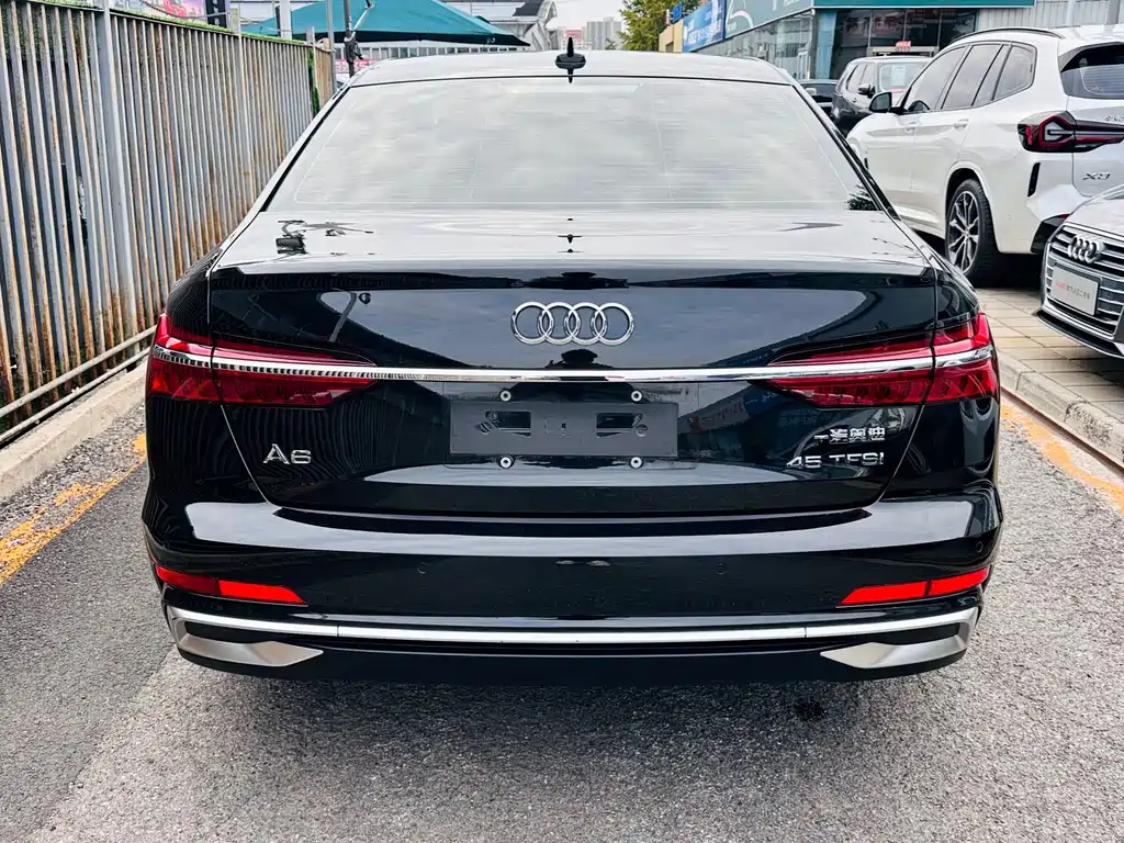 Audi A6L 2022 — фото 4