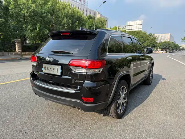 Jeep Grand Cherokee 2020