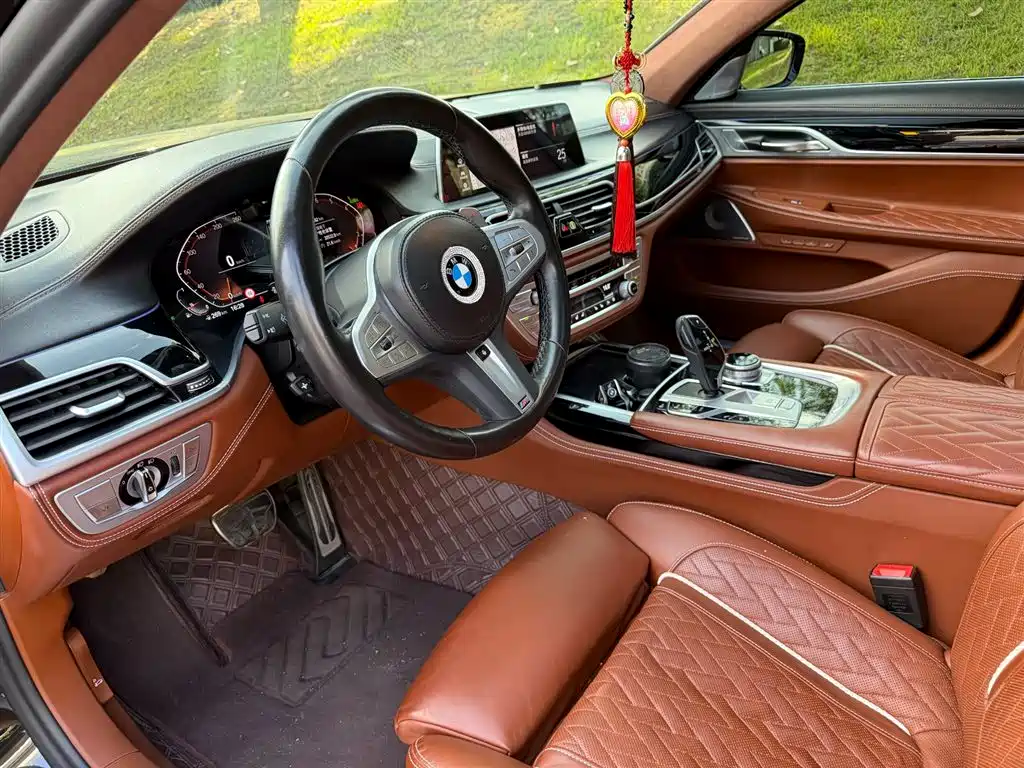 BMW 7 Series 2022 — фото 7