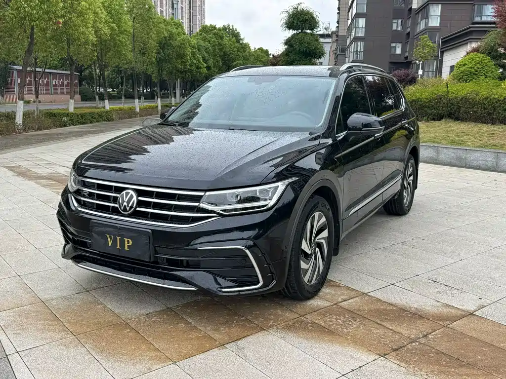 Volkswagen Tiguan L 2024