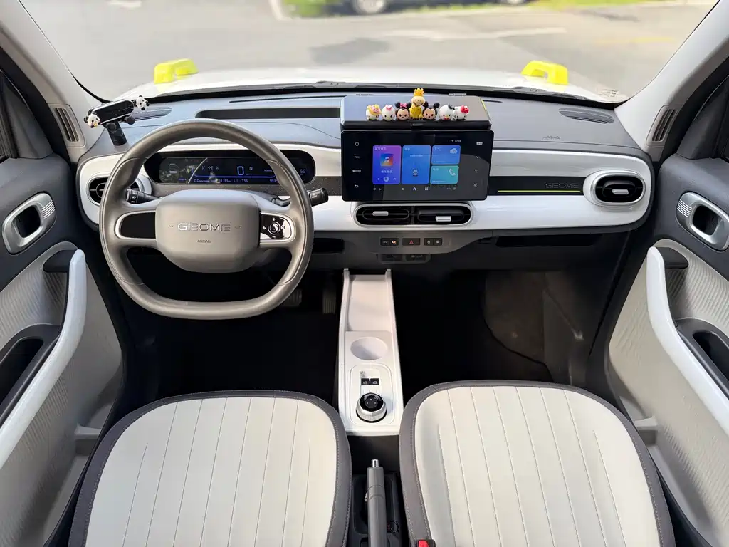 Geely Galaxy Panda 2025 — фото 10