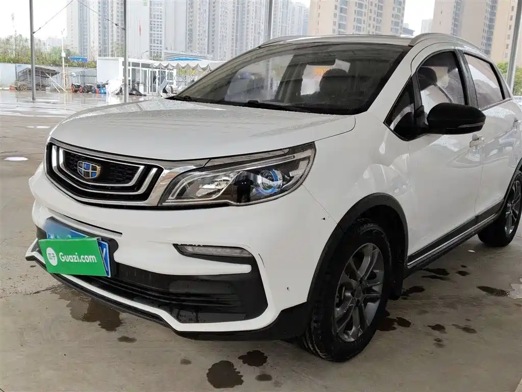 Geely Vision X3 2021 — фото 1