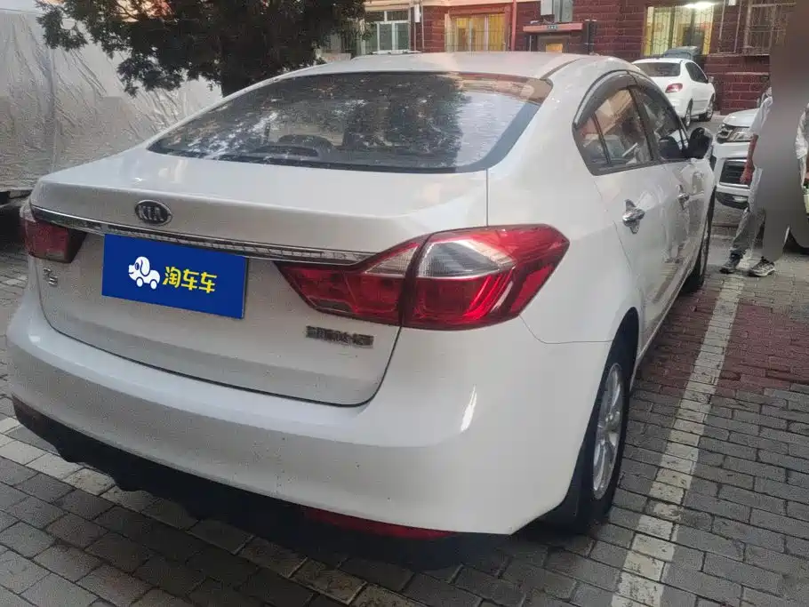 Kia K3 2016