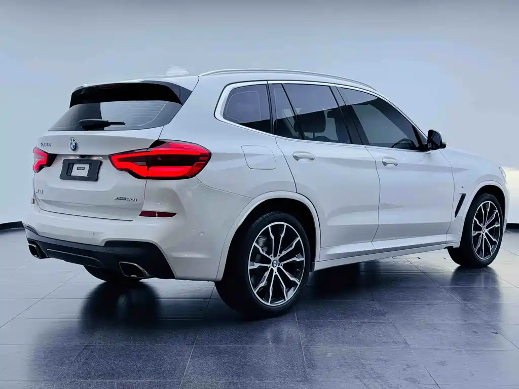 BMW X3 2021 — фото 4