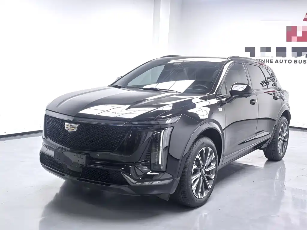 Cadillac XT5 2024 — фото 1