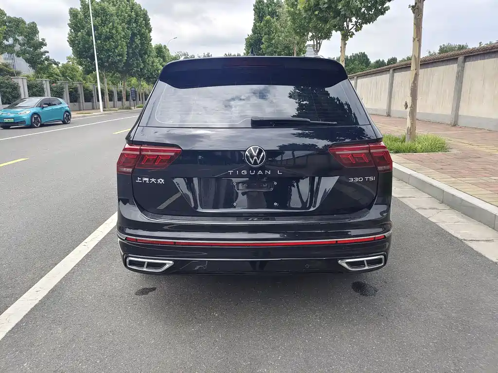 Volkswagen Tiguan L 2021 — фото 15