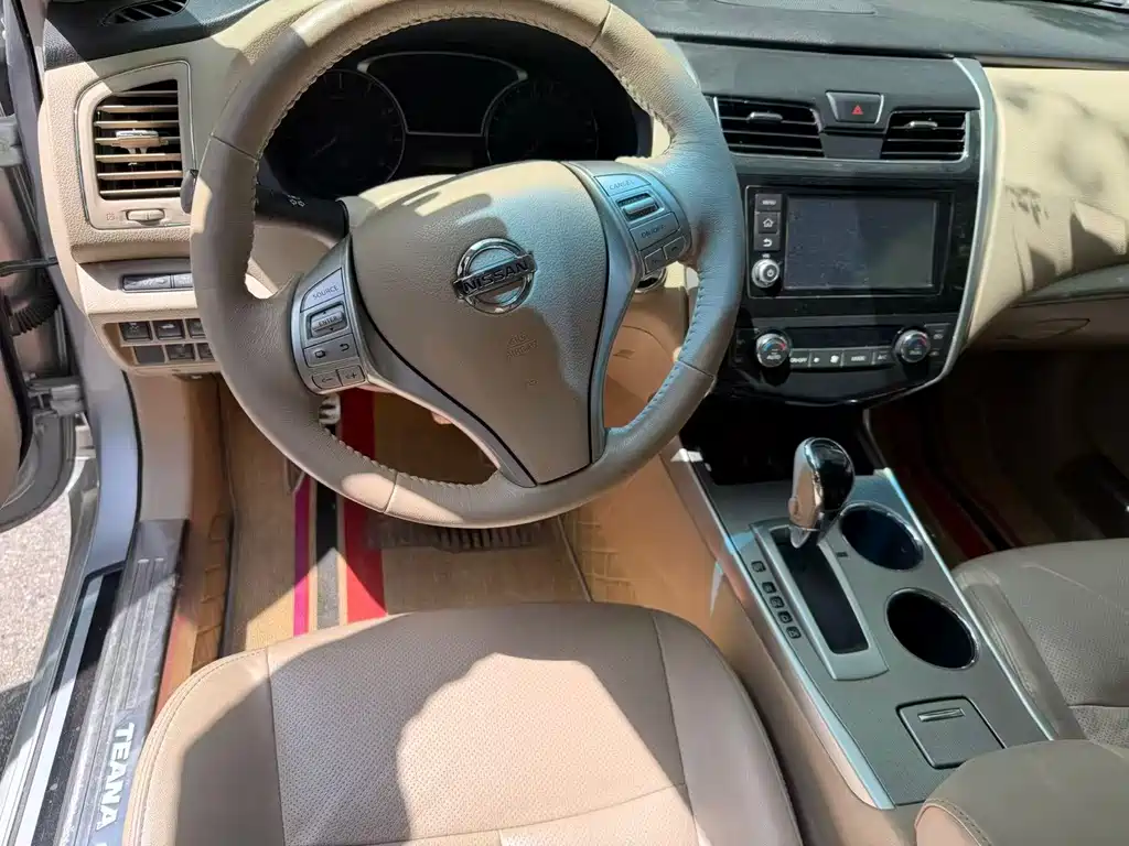 Nissan Teana 2018