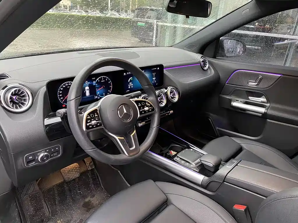 Mercedes-Benz GLA 2023