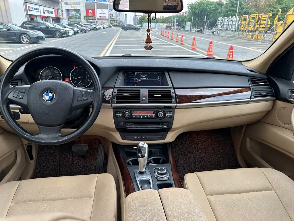 BMW X5 2013 — фото 16