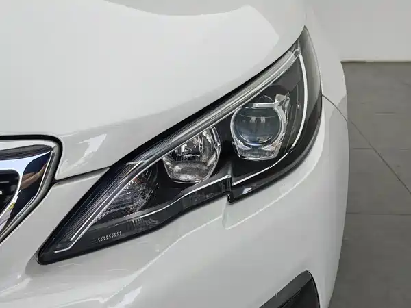 Peugeot 308 2018