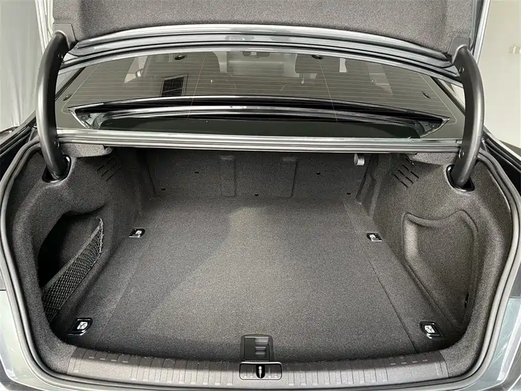 Audi A6L 2020 — фото 9