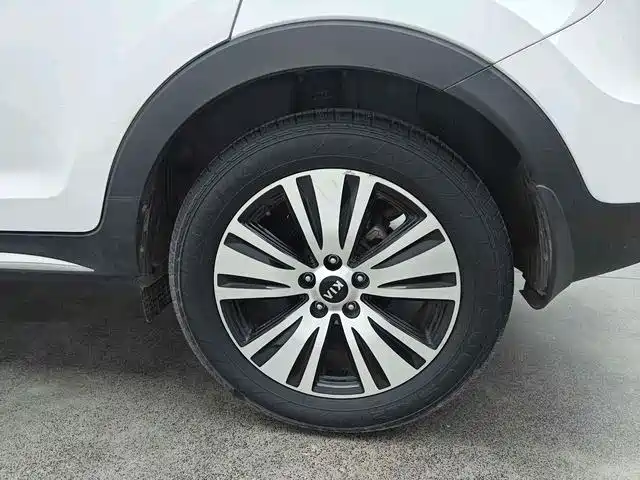 Kia Sportage 2018 — фото 9