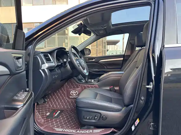 Toyota Highlander 2019