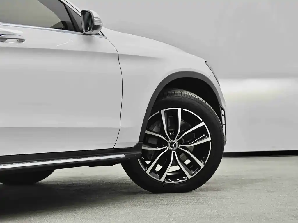 Mercedes-Benz GLC 2020 — фото 9