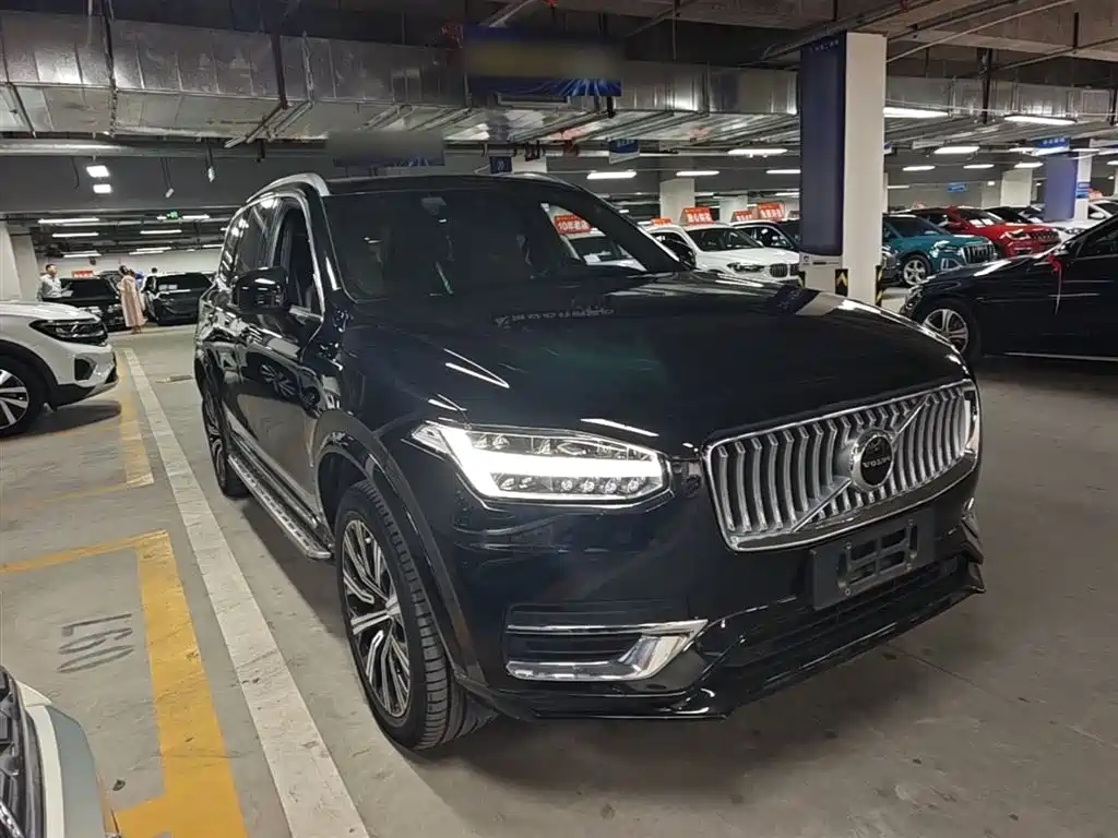 Volvo XC90 2022 — фото 4