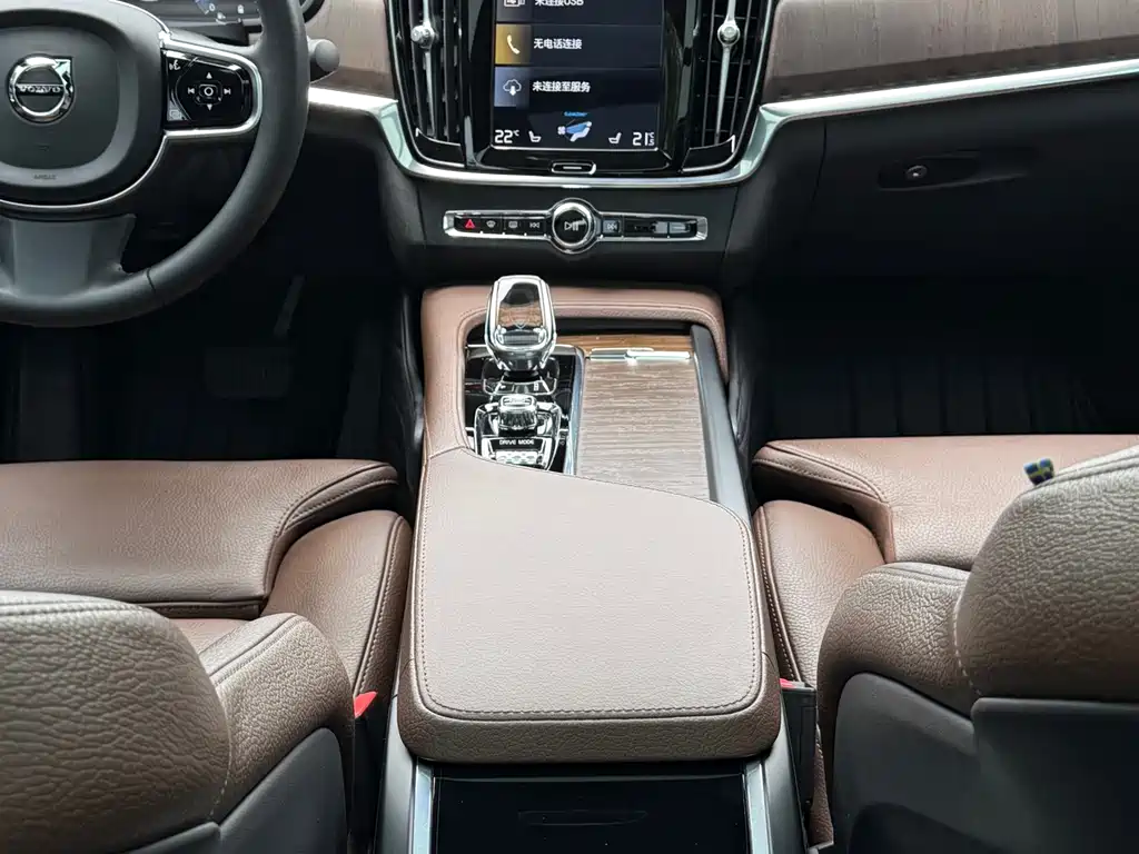 Volvo S90 2021 — фото 19