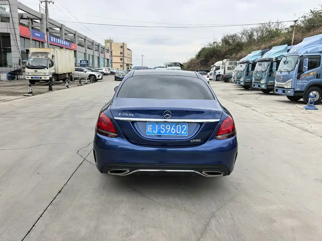 Mercedes-Benz C-Class 2019 — фото 10
