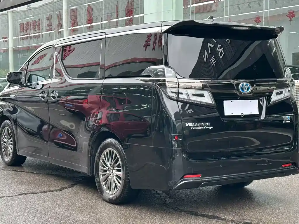 Toyota Vellfire 2021 — фото 7