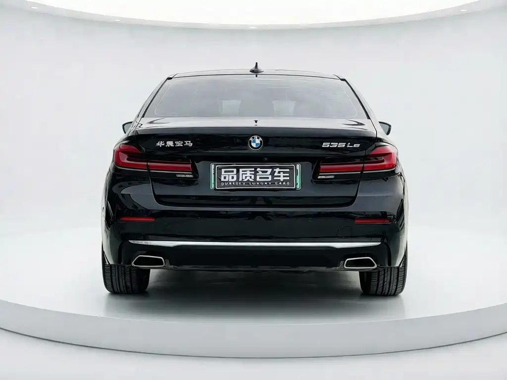 BMW 5 Series New Energy 2021 — фото 24