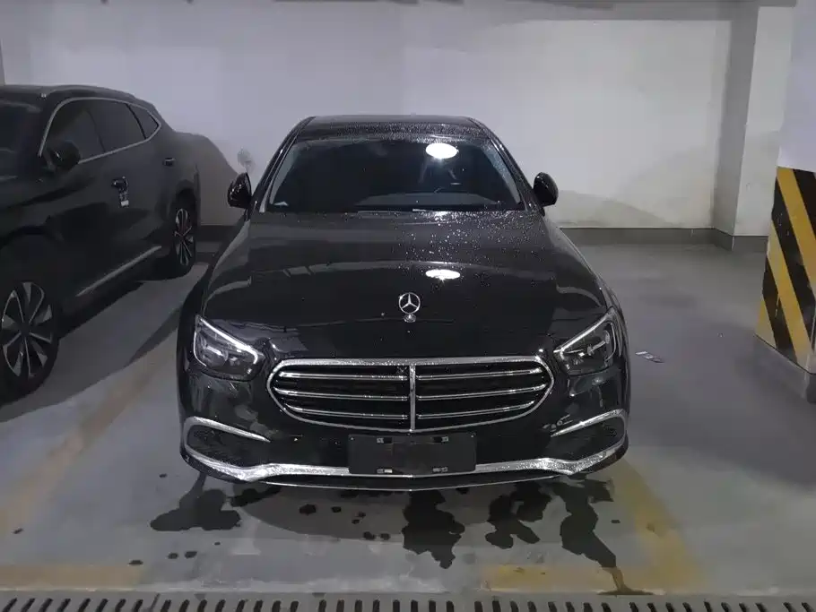 Mercedes-Benz E-Class 2023