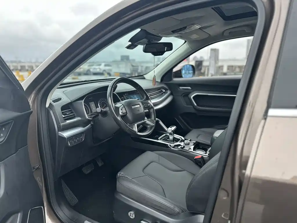Haval H6 2017 — фото 15