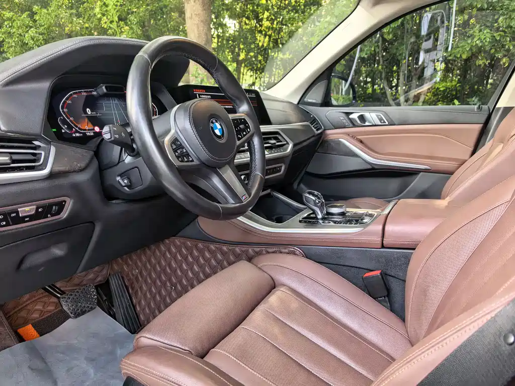 BMW X5 2021