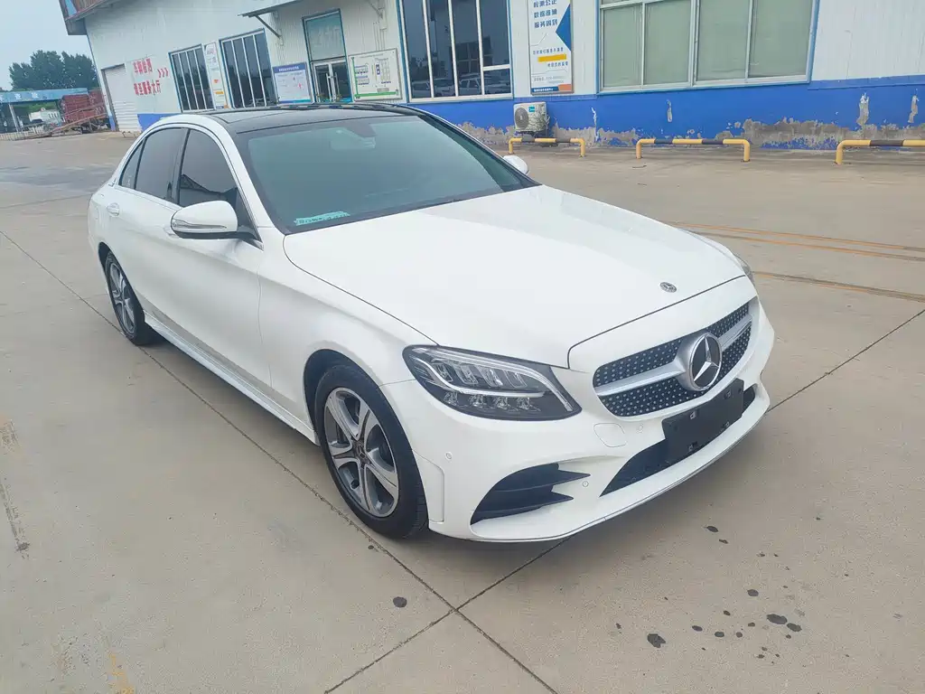 Mercedes-Benz C-Class 2019