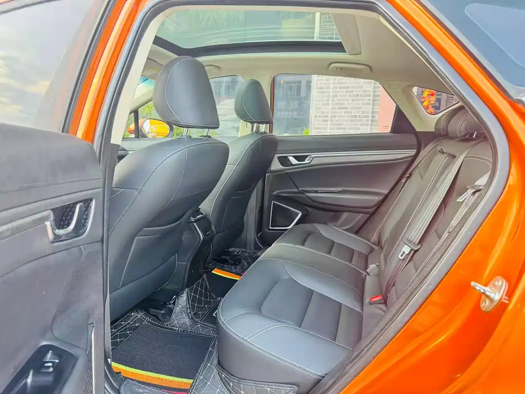Geely Emgrand GS 2018 — фото 13