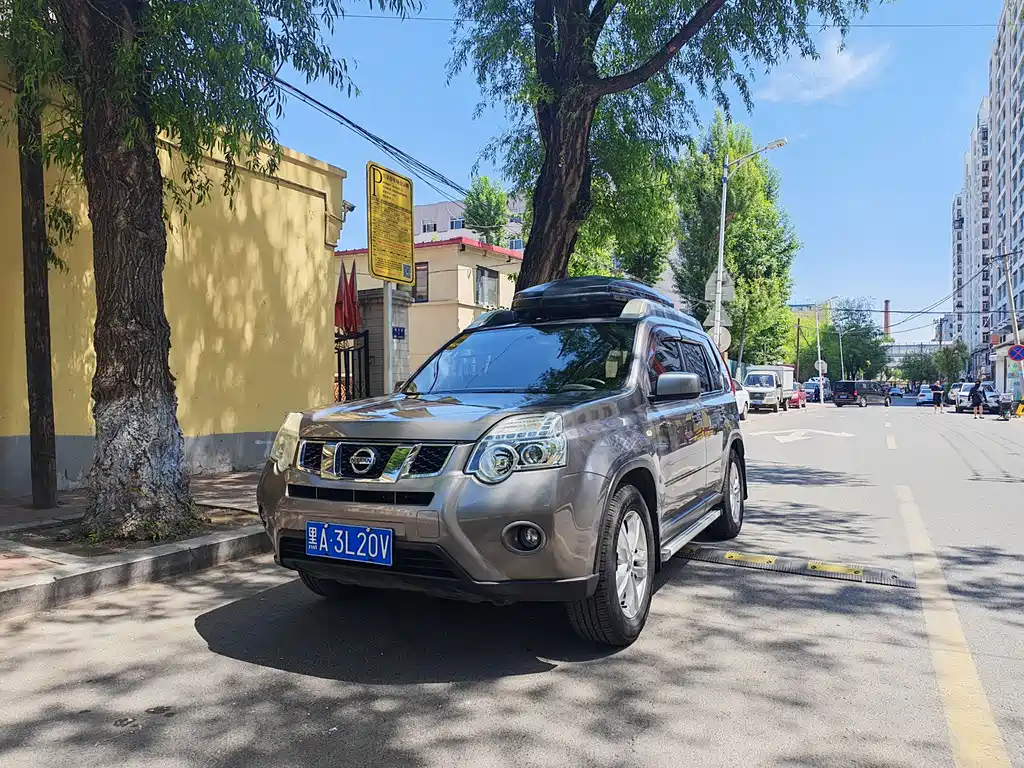 Nissan X-Trail 2012