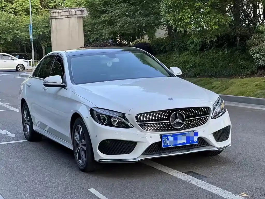 Mercedes-Benz C-Class 2016