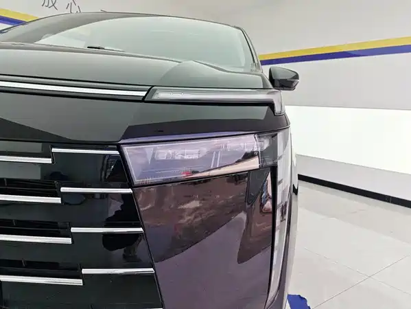 GAC Trumpchi E8 2025
