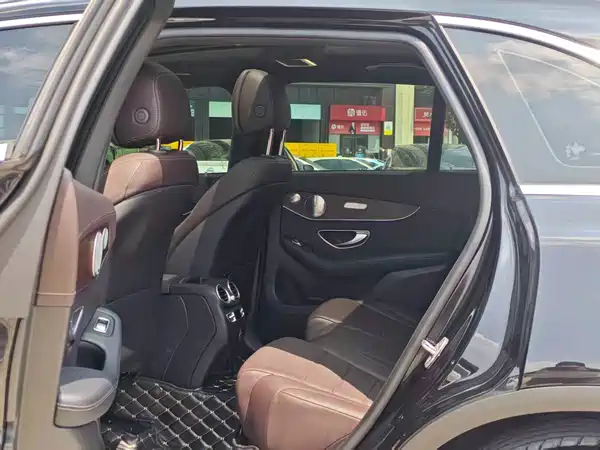 Mercedes-Benz GLC 2022