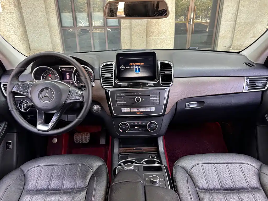 Mercedes-Benz GLE 2017 — фото 19