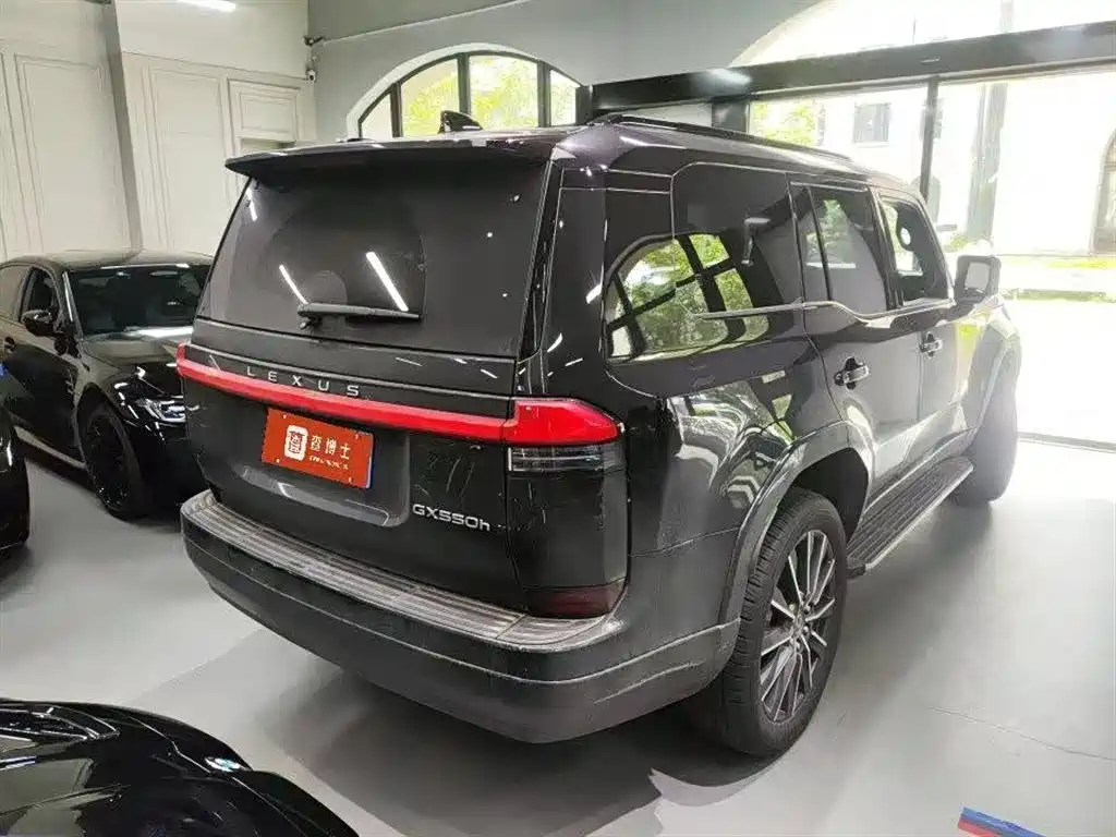 Lexus GX 2026