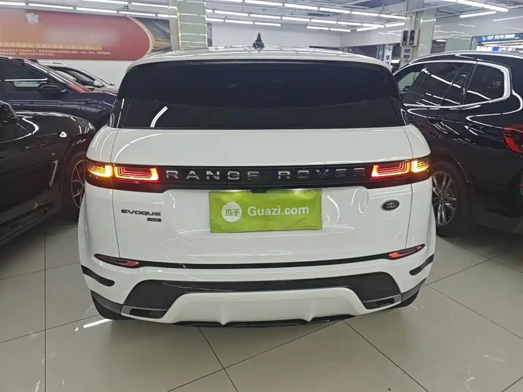 Land Rover Evoque 2021 — фото 6