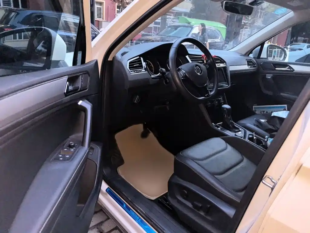 Volkswagen Tiguan L 2019 — фото 14