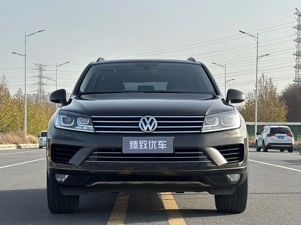 Volkswagen Touareg 2016 — фото 2