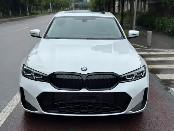 BMW 3 Series 2023