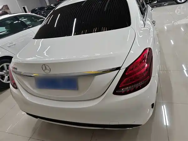 Mercedes-Benz C-Class 2018